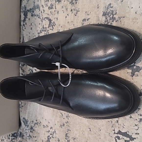 NWT!! Men's Black Or Brown Leather Boots - Picture 8 of 12